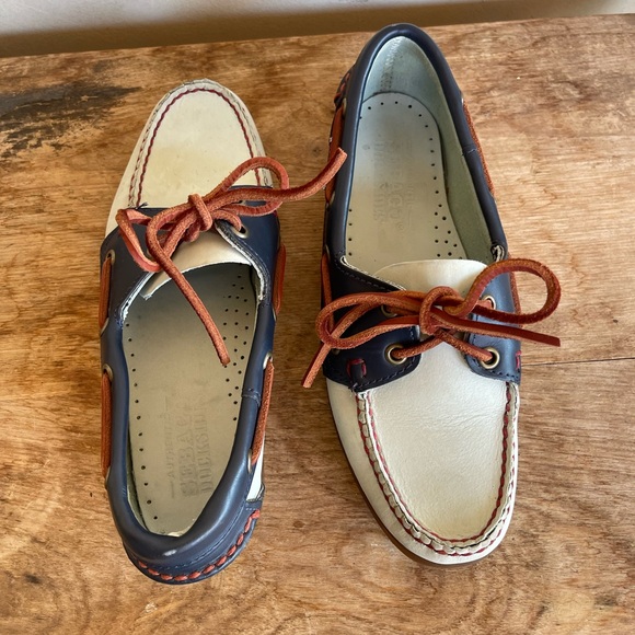 SEBAGO DOCKSIDERS Preppy Handmade Leather Navy & Creamy Blue Loafers Sz 6M NICE! - Picture 10 of 12